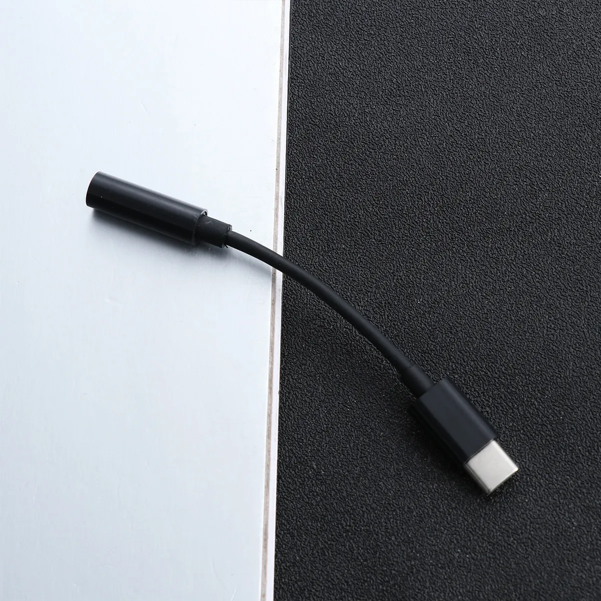 1Pcs Audio Adapter Cable Type-C to 3.5mm Earphone Converter USB 3.1 USB-C Male to Aux Audio Female Lightweight