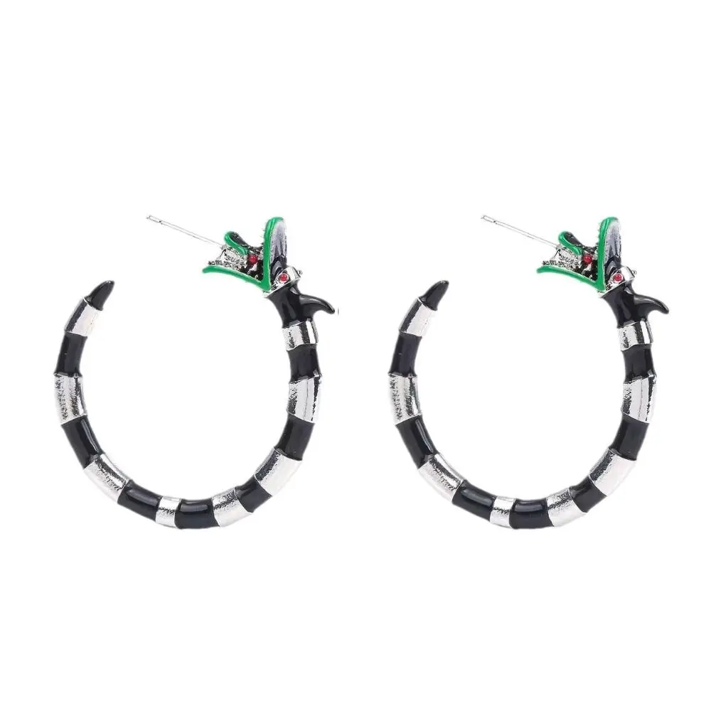 القوطية نمط المعادن هوب القرط خنفساء دودة الرمل وأقراط تأثيري الدعائم النفط بالتنقيط الأفعى تأثيري الدعائم هالوين