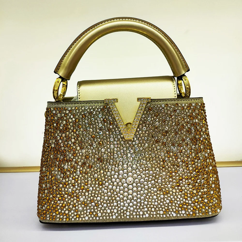 celebre-sac-a-bandouliere-pour-femmes-sac-a-main-en-cuir-texture-de-mode-retro-sac-a-bandouliere-decontracte-avec-sangle-en-chaine-pour-femmes-en-plein-air