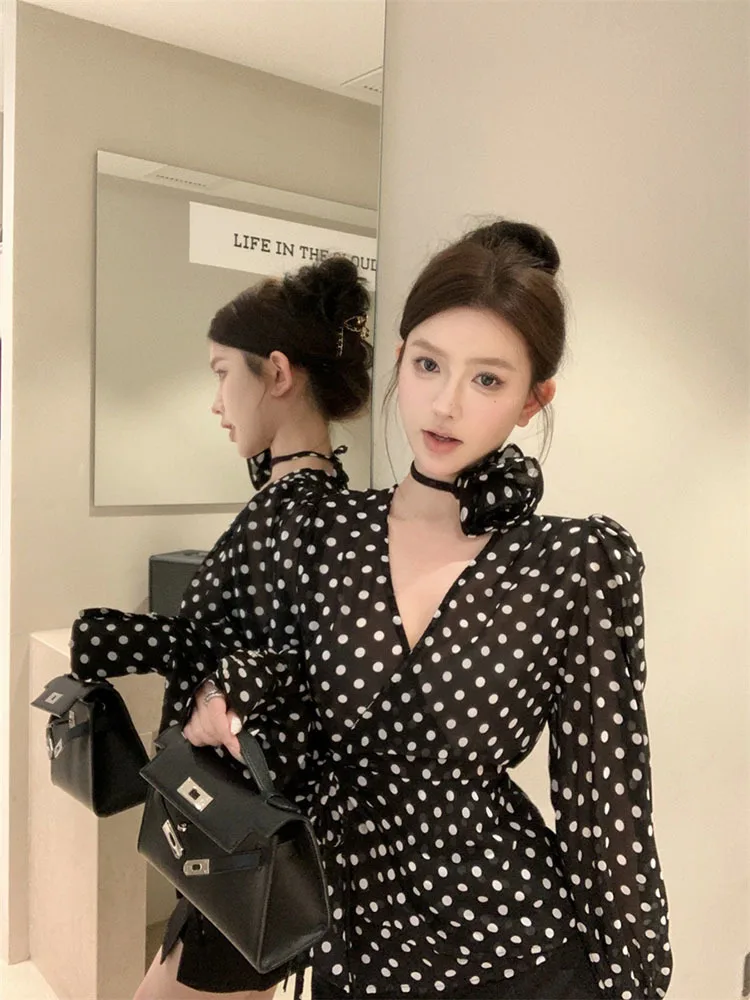 French Polka Dot Lace Up V-neck Long Sleeved Shoulder Shirt Women Summer Haute Couture Temperament Loose Black Blouse