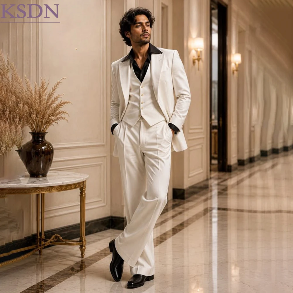 Modern Men's Suist for Wedding Groomsmen High Quality Single Breasted Peak Lapel Slim Fit 3 Piece Jacket Pants Vest Terno