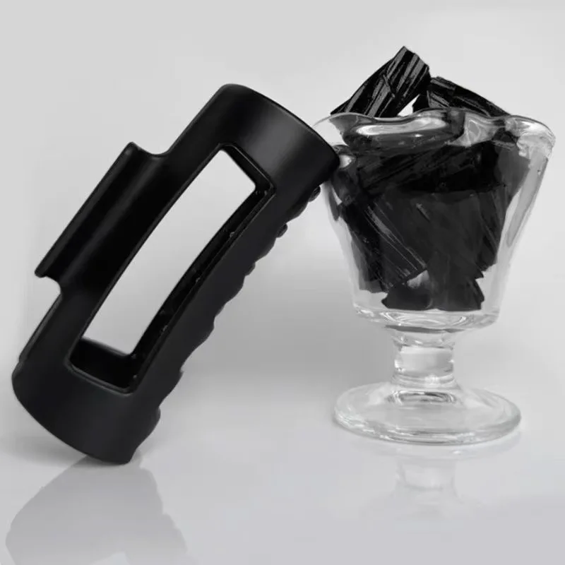 1pc Soft silicone shark clip with high-end feel, anti drop and non fragile grip clip, new hair accessory