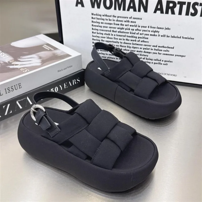 

Luxury Designer Comfortable Platform Sandals 2026 Summer New Korean Version Round Head Woven One-word Buckle Beach Sandals Women