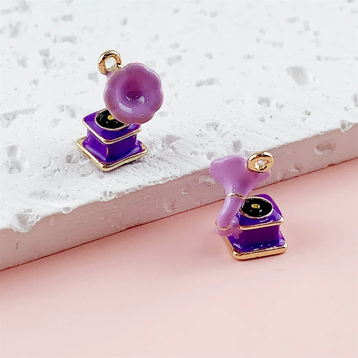 14pcs DIY Mix Alloy Oil-drop Lavender Flower Audio System Pendant Jewelry Accessories Bracelet Earrings