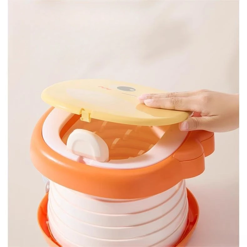 Folding small toilet stool for children going out portable children's urinal baby travel car toilet