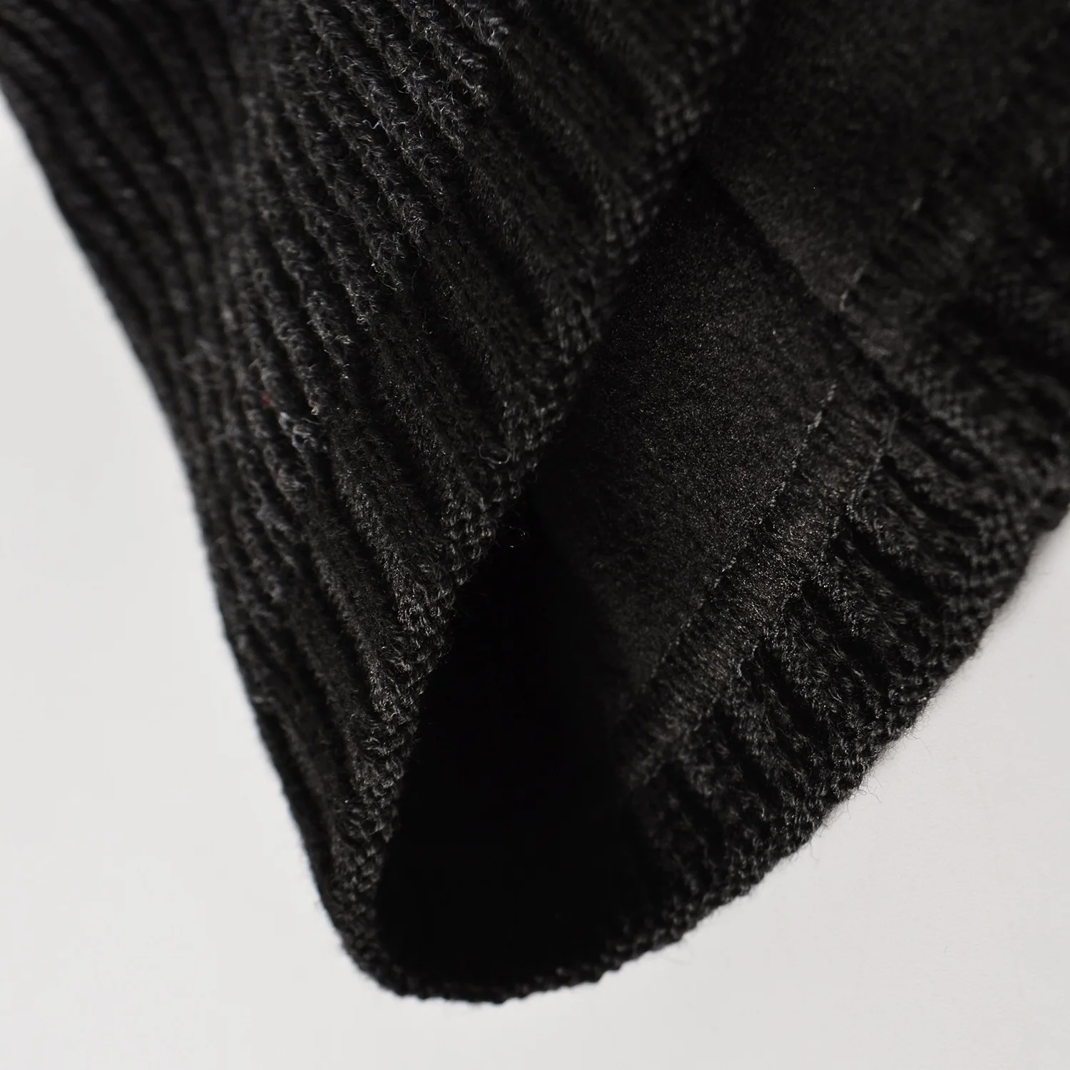 Men Two‑Tone Cuffed Knit Beanie Warm Pull‑On Skull Cap Outdoor Sports Daily Street Wear Fashion Casual Knitted Beanie Cold Hat