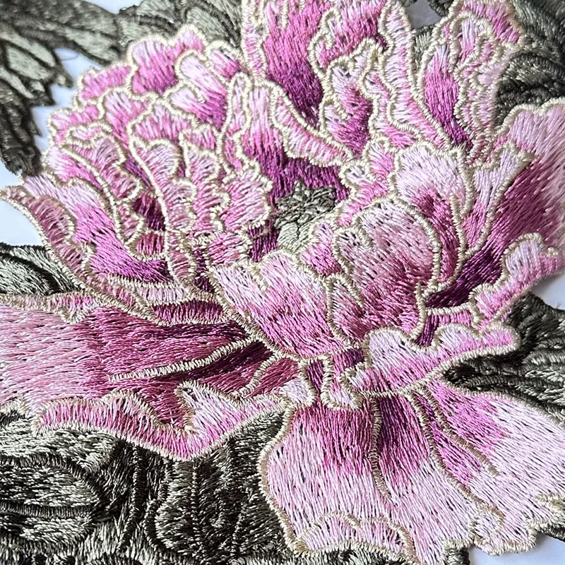 1Pcs Chinese Style Big Peony Flower Embroidered Patches For Clothing Sewing On Robe Dress Applique Decoration Handmade DIY