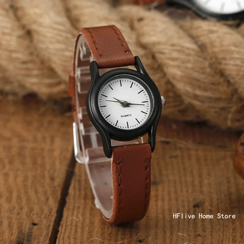 2025 New Couples Watches Leather Strap Minimalist Fashion Quartz Wristwatches Multiple Colors for Loved Ones Gift Relojes