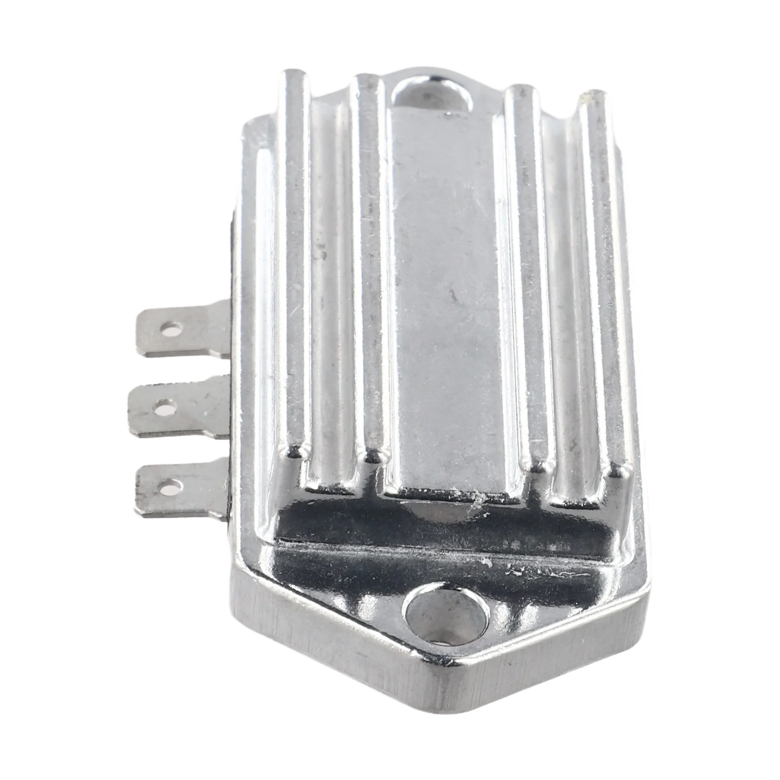 

Регулятор напряжения для AM102596 AM106357 AM106358 AM34738 MIA11665 Совместим с электросистемами газонокосилочного трактора