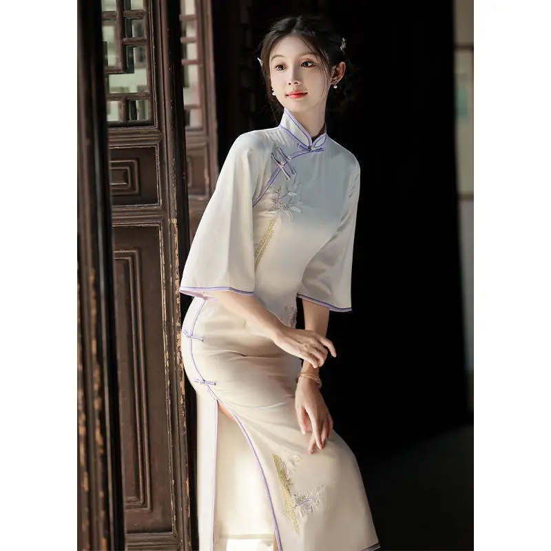 

Spring White Vintage Cheongsam Improved Half Sleeve Women Evening Dress Embroidery Chinese Style Elegant Long Qipao