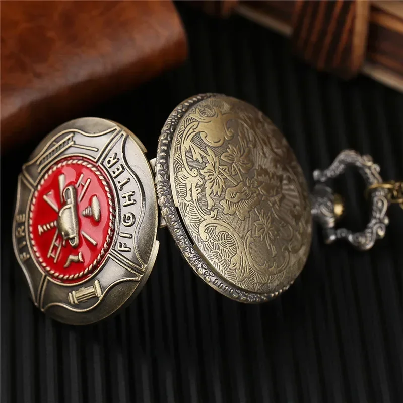 Bronze Fire Fighter Design Men's Quartz Analog Pocket Watch Fireman Theme Watches Sweater Necklace Chain Reloj De Bolsillo