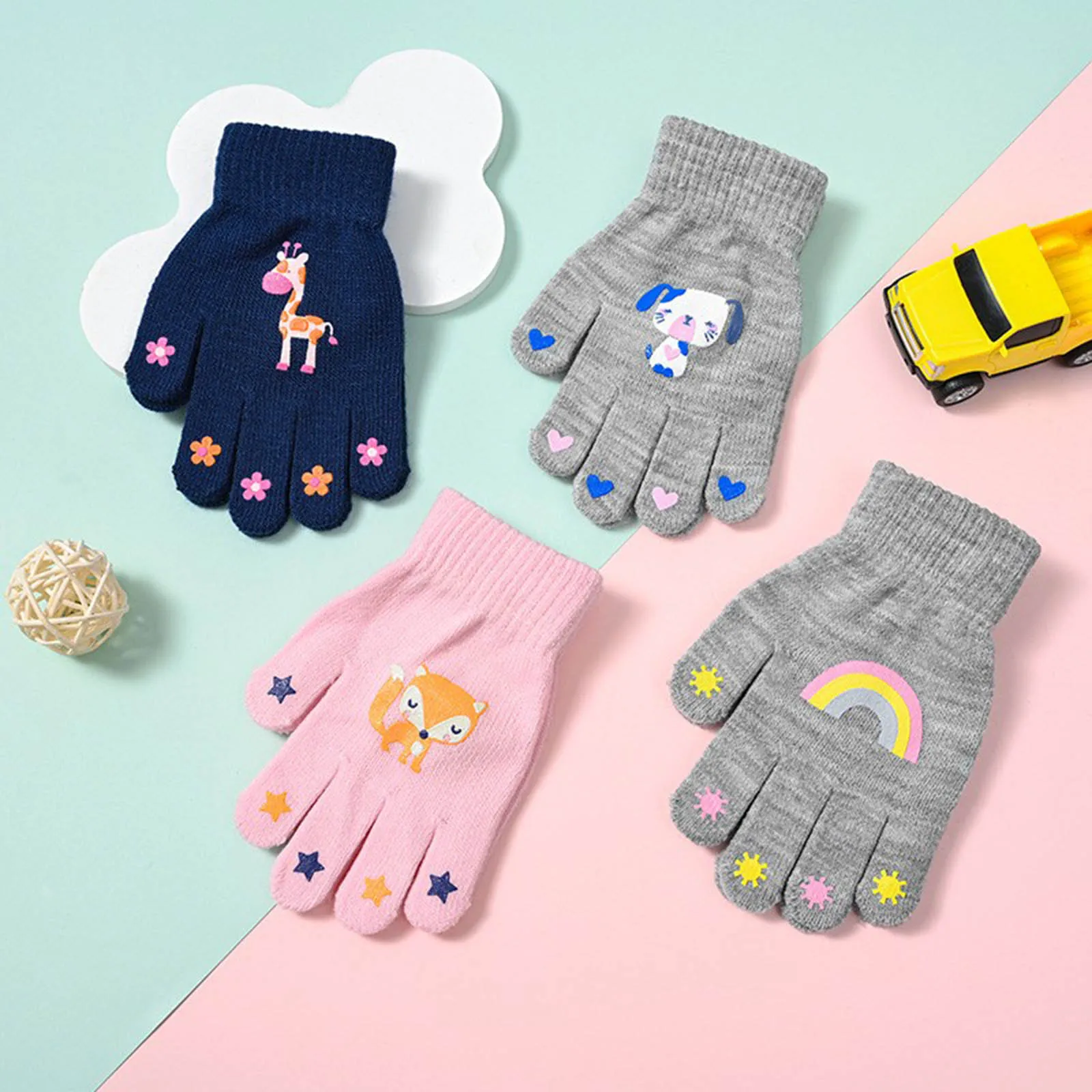 

Kids' Cartoon Animal Knitted Gloves Children Full Fingers Stretchy Warm Mittens with Giraffe/Fox/Dog/Rainbow Patterns Winter
