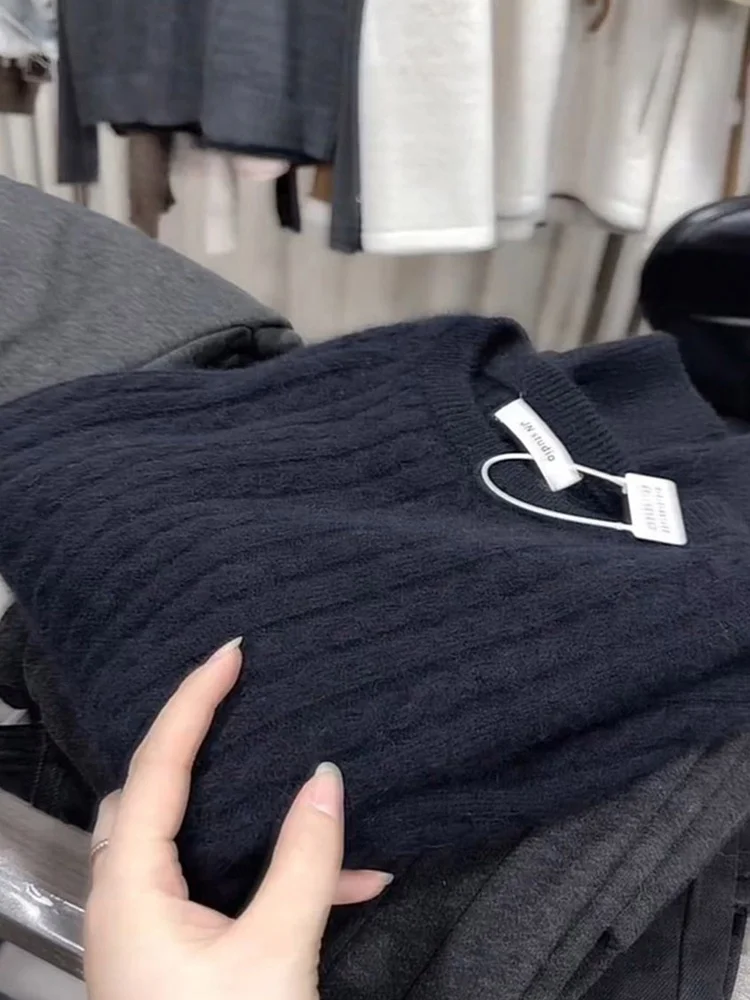 

Casual Loose round Ne Women's Boting irt Faion Set Spring Loose Slimming Blue Color Knitted Sweater Base Layer Top