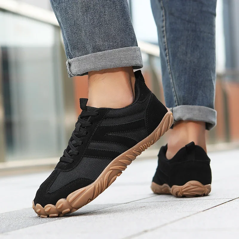 2026 Summer New Barefoot Wide Toe Sneakers Mens Womens Minimalist Traning Shoes Retro Outdoor Breathable Non-slip Walking Shoes image 3