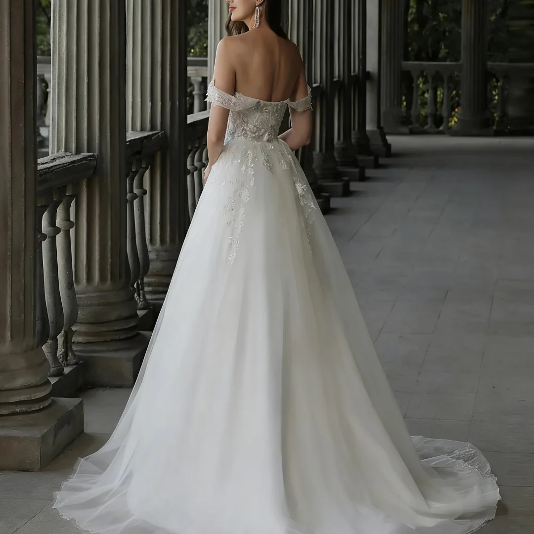 Abiti da sposa eleganti personalizzati con scollo a cuore Una linea con spalle scoperte Abiti da festa formali da sposa in pizzo