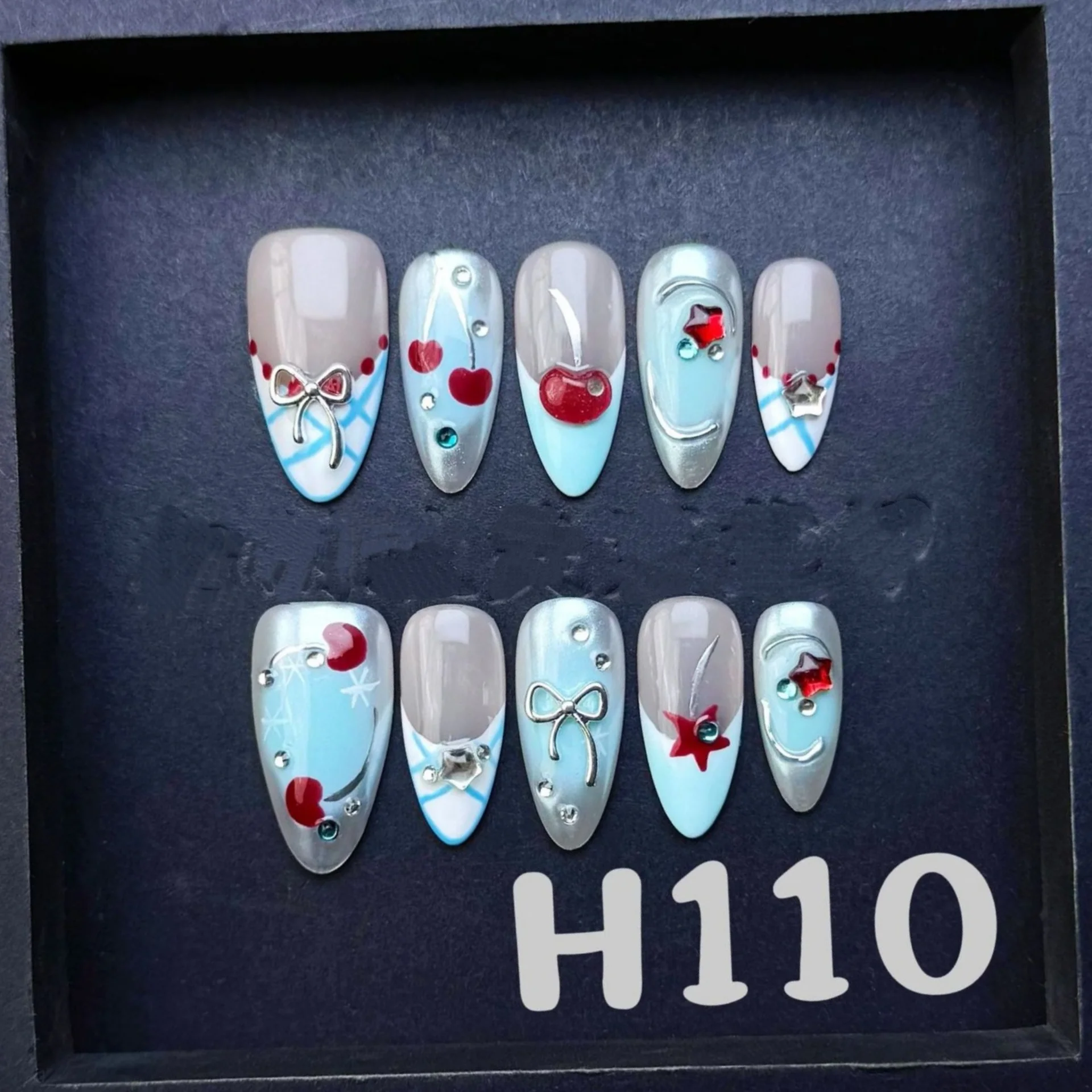 

10pcs French Handmade False Nails Art with Cherry Love Rhinestone Mid-length Almond Fake Nail Tips Gradient Blue Press on Nails