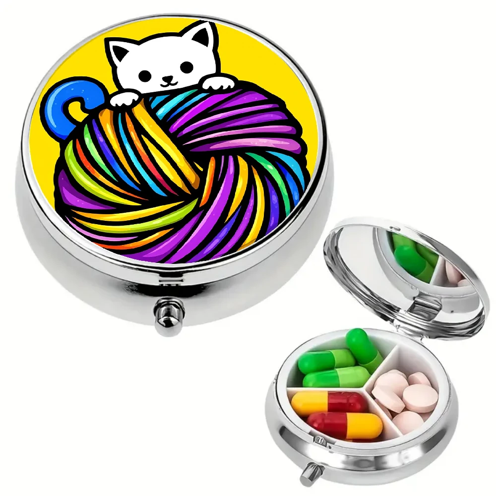 1 Flat Pill Box with Cute White Cat and Rainbow Yarn Ball Print, Three-Compartment Portable Pill Organizer, Food-Grade Material, Suitable for Daily Use, Travel, and Outdoor Activities, Flat Style