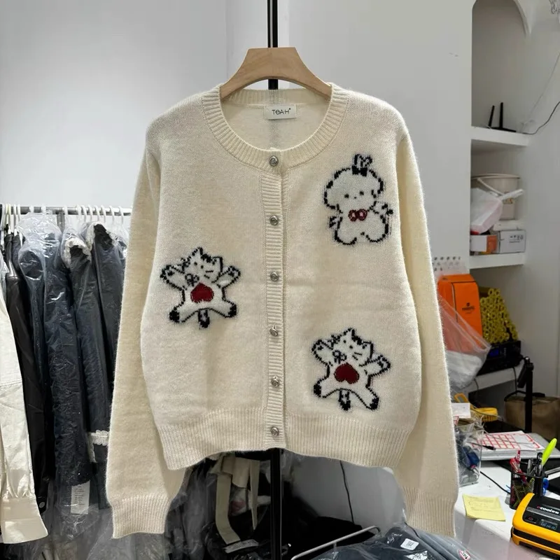 Autumn Winter Y2k Chic Loose O-neck Knitted Cardigan Women Clothing Fashion Jacquard Soft Wool Commute Sweaters