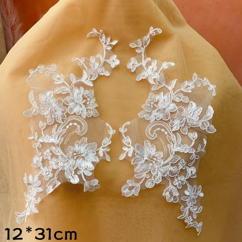 قطعتان/4 قطع، ملصق سيارة رائع من البوليستر الأبيض المطرز بالدانتيل مصنوع يدويًا وإكسسوارات تزيين فستان الزفاف