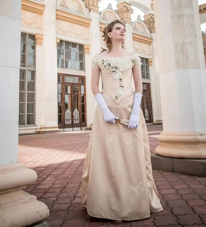 

Vintage Victorian Wedding Dresses Bustle Scoop Neck Short Sleeves Champagne Long Elegant Bridal Gowns 2025 Customized