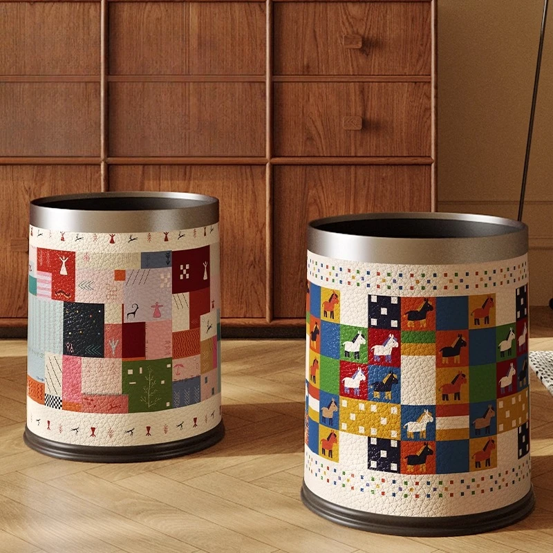 

Luxury Leather Garbage Can, High-End Living Room Trash Bin, Large Capacity Waste Basket, Waterproof Home Paper Bin for Bedroom