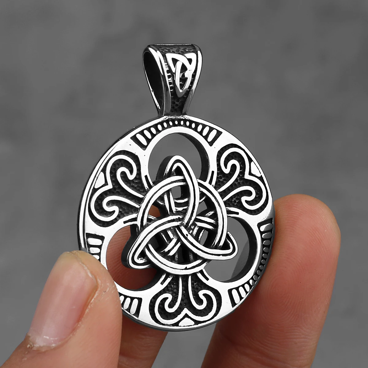 Stainless Steel Vintage Viking Mixed Gold Color Odin Rune Necklace Men Celtic Knot Amulet Pendant Nordic Jewelry as Men’s Gifts