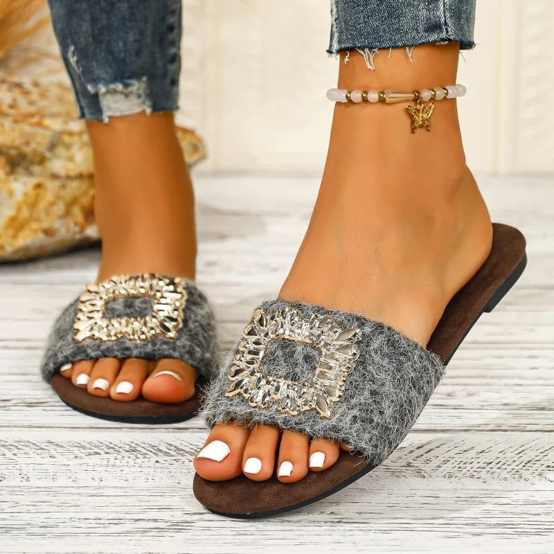 

2026Summer Casual Square Toe Flat Women's Slippers Trendy Square Buckle Rhinestone Sandals Comfortable Open Toe Beach Flip-Flops