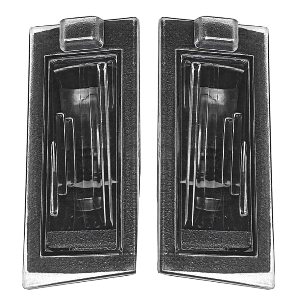 68223865AB صالح ل جيب شيروكي 2014-2018 68223864AB لوحة ترخيص السيارة غطاء خفيف لوحة ترخيص غطاء المصباح