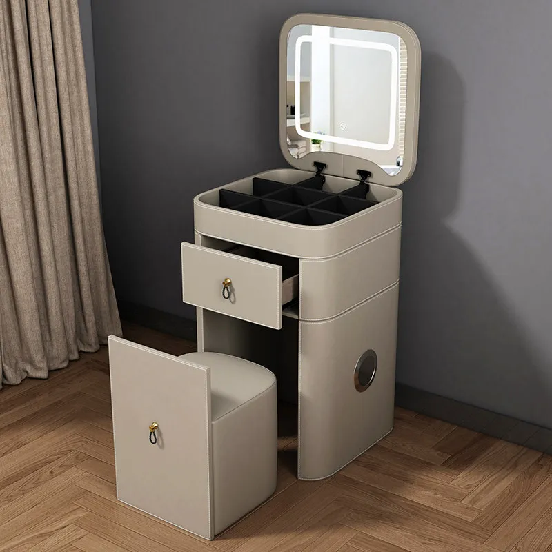 Save Space Makeup V…