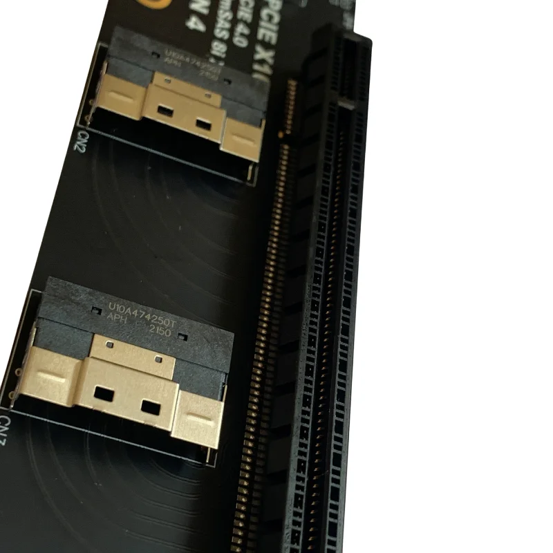 SlimSAS 8i Gen4 2-Port X2 zu PCIE 4.0 X16 Slot Adapter Board für Netzwerk-Grafik-Videoaufnahmekarten mit 6Pin Power