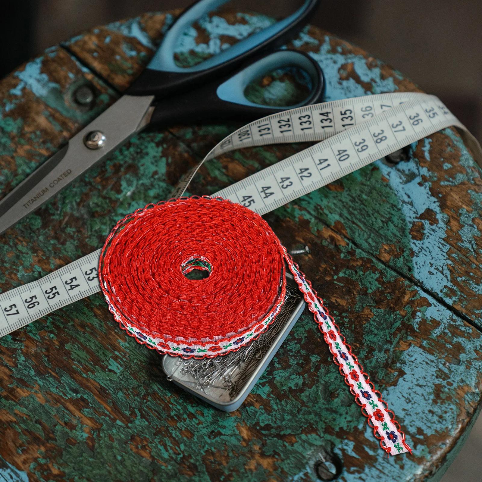 

Vintage DIY Flower Pattern Lace Fabric Ribbon Accessories for Clothing Curtains Tablecloths Decor DIY Handmade Lace