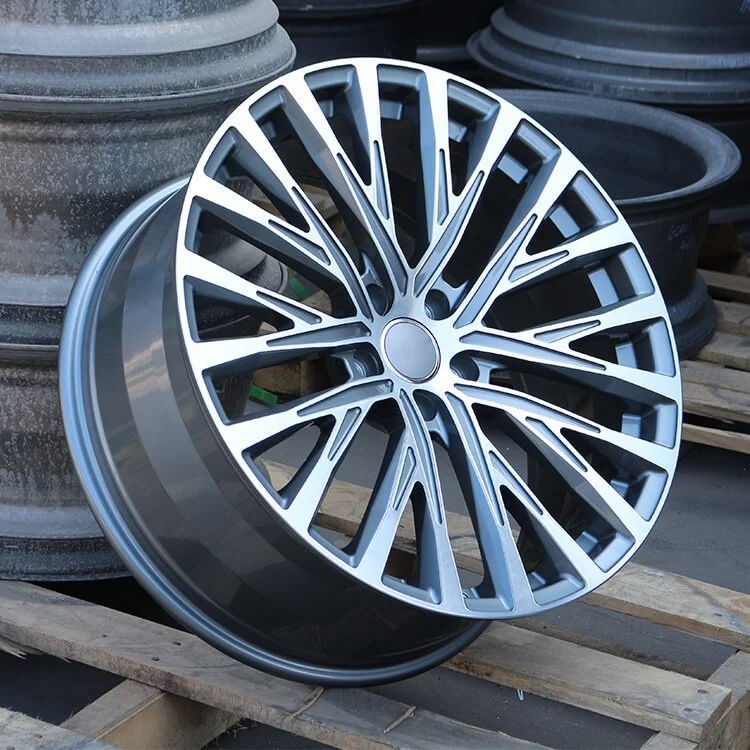 *Wheel hubs suitable for Audi Q7, Q5, A6L, A5, A3, A7, A8; 6061 Forged Aluminum Alloy Wheel Hub Upgrade.