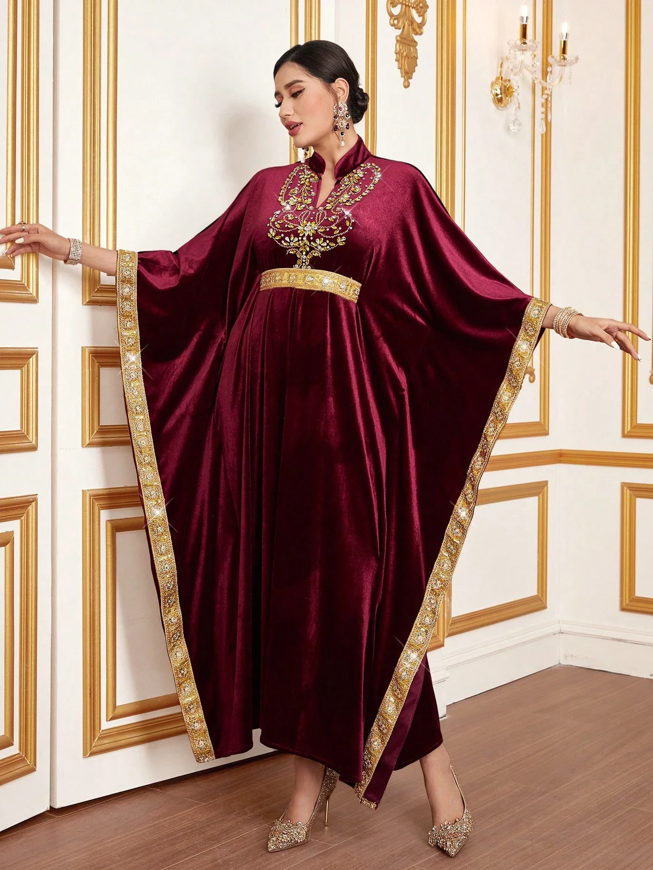 Uni Velvet Autumn Winter Casual Hand Work Rhinestone Bat Sleeve V-Neck Dubai Dress Moroccan African Women Kaftan Ramadan