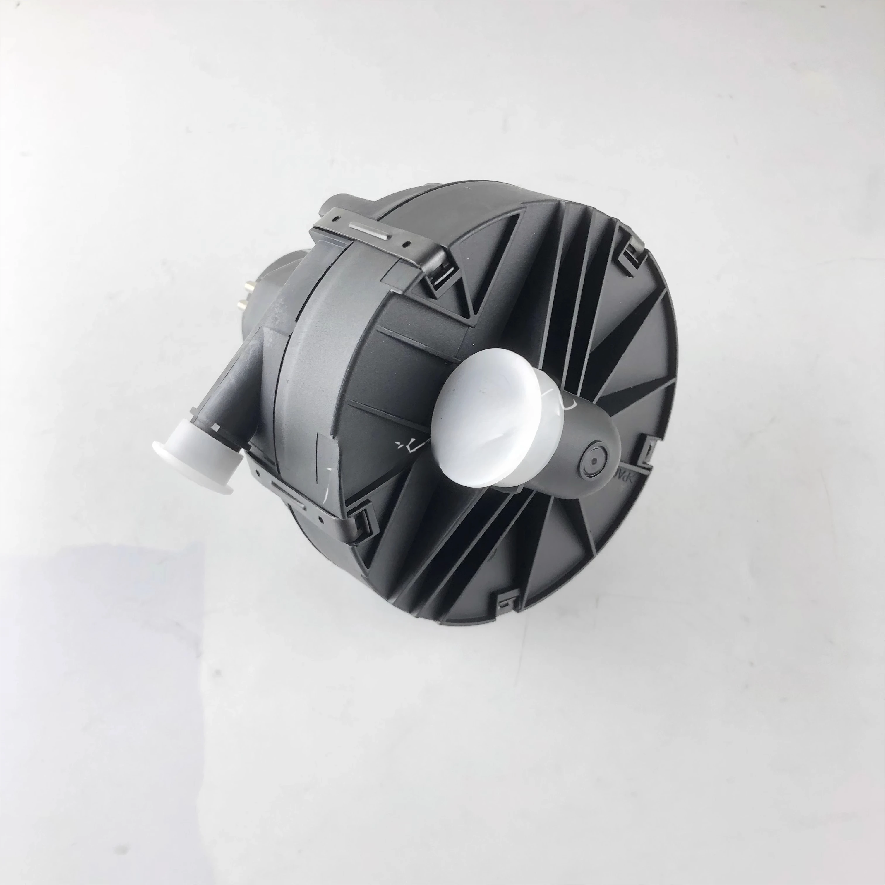 

Compatible with E300 S300 S350 ML350 E280 GLK300 secondary air pump