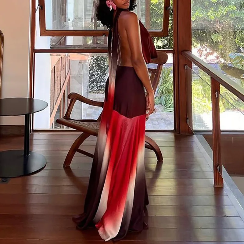 カラーブロッキングプリント背中の開いた女性ロングドレス中空ホルターローカットプリーツイブニングドレスファッションノースリーブルースビーチドレス
