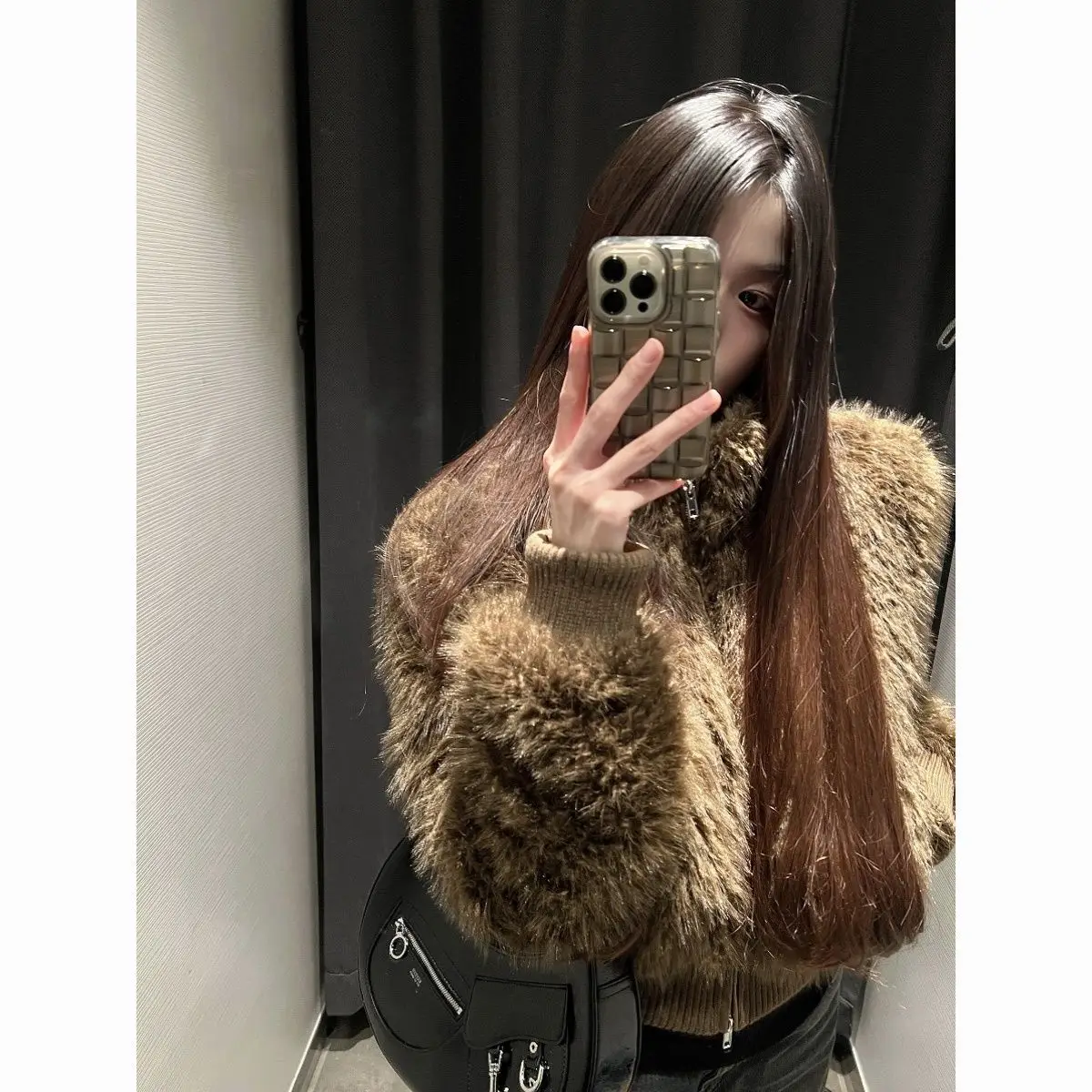 

Женская минималистичная шуба на молнии с воротником-стойкой, пушистая куртка, зимний уютный утепленный теплый топ