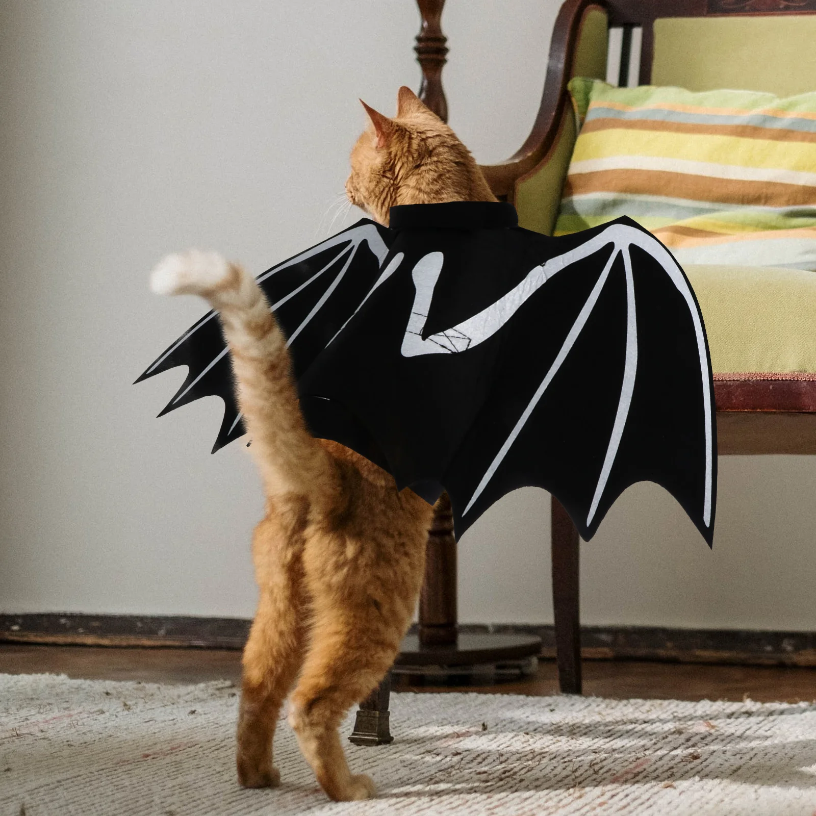 

1pc Luminous Bat Wings Pet Costume Halloween Party Felt Wings for Small Dogs Cats Adjustable Lightweight Pet Supplies Cosplay
