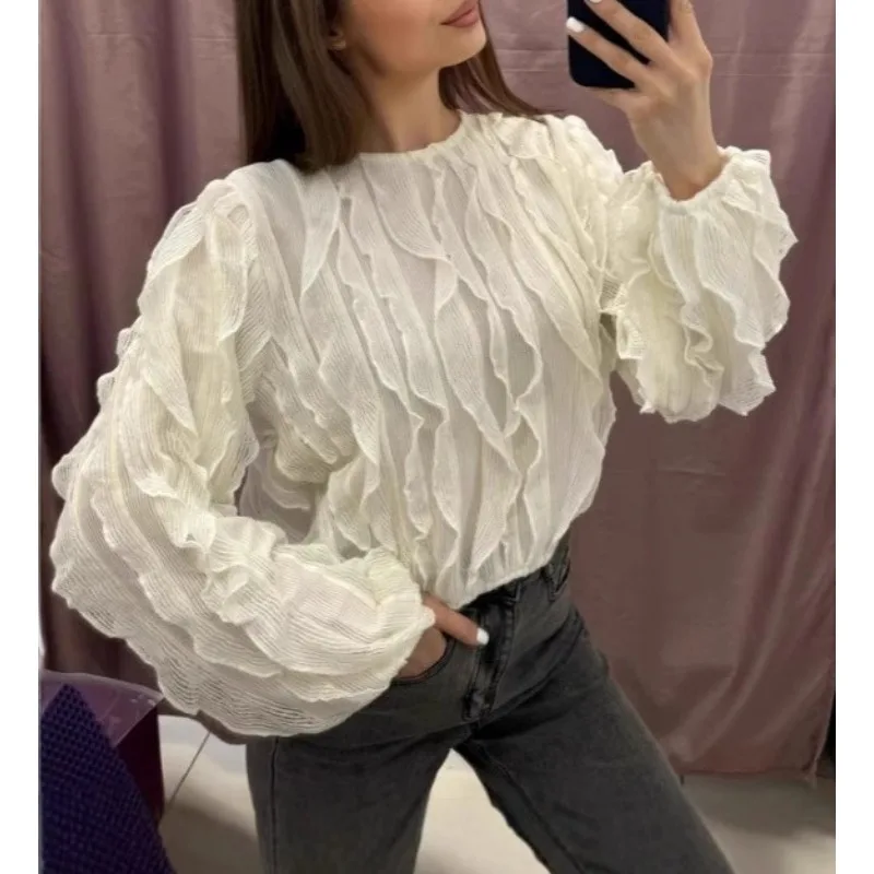 

Long-sleeved V-neck Layered Lace Shirt Women's Spring New Age-reducing Design Top