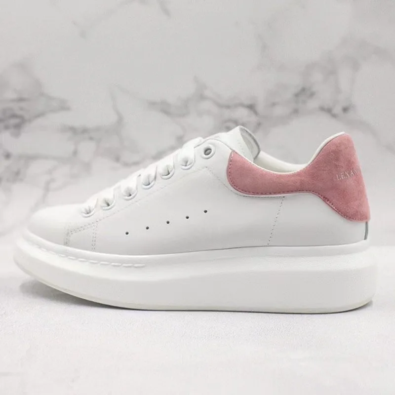 Zapatos Blancos Nuevos de Primavera 2026, Zapatos Deportivos de Suela Gruesa y Forma Ancha, Versátiles y de Alta Gama para Mujer