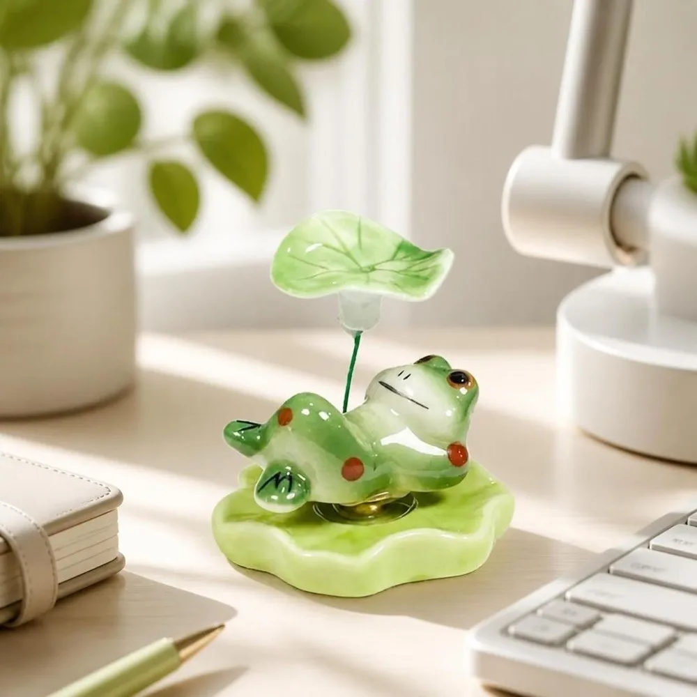 Decorative Ceramic Laying Frog Statue Lotus Leaf Funny Frog Rotating Attract Wealth Home Ornaments Desktop Decoration Office