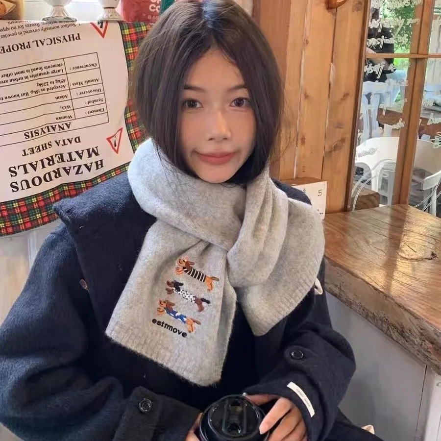 

Soft Faux Cashmere Knitted Scarf - Women's Winter Cartoon Dog Embroidery, Warm Couple Neck Warmer, Chic & Versatile Design