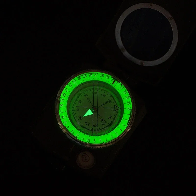

Outdoor Multifunctional Geological Compass Luminous Metal Compass For Hiking, Camping, Adventure, Navigation, And Positioning