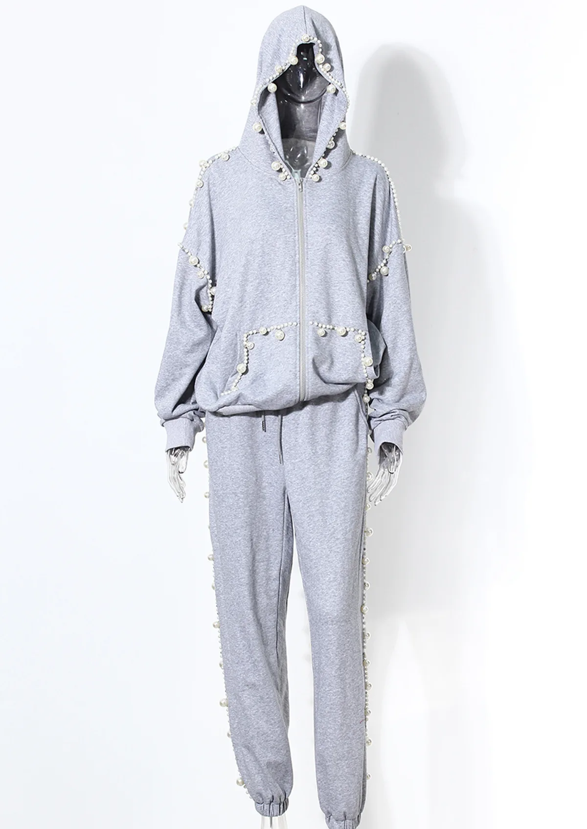 

Women's Gray Hooded Sweatshirt Set Long Sleeved Top with Loose Lazy Style Pearl Casual Suit for Spring and Autumn
