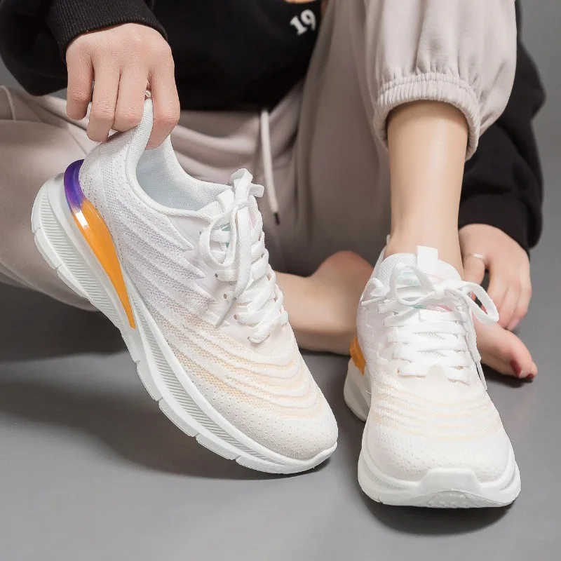 Novo luxo feminino esporte tênis de corrida confortável ginásio esporte fitness treinamento tênis respirável sapatos esportivos para mulher