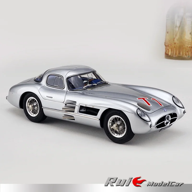 1:18 Mercedes-Benz 300 SLR 1955 Uhlenhout sports car diecast alloy model, boys collection toys, children\'s holiday gifts.