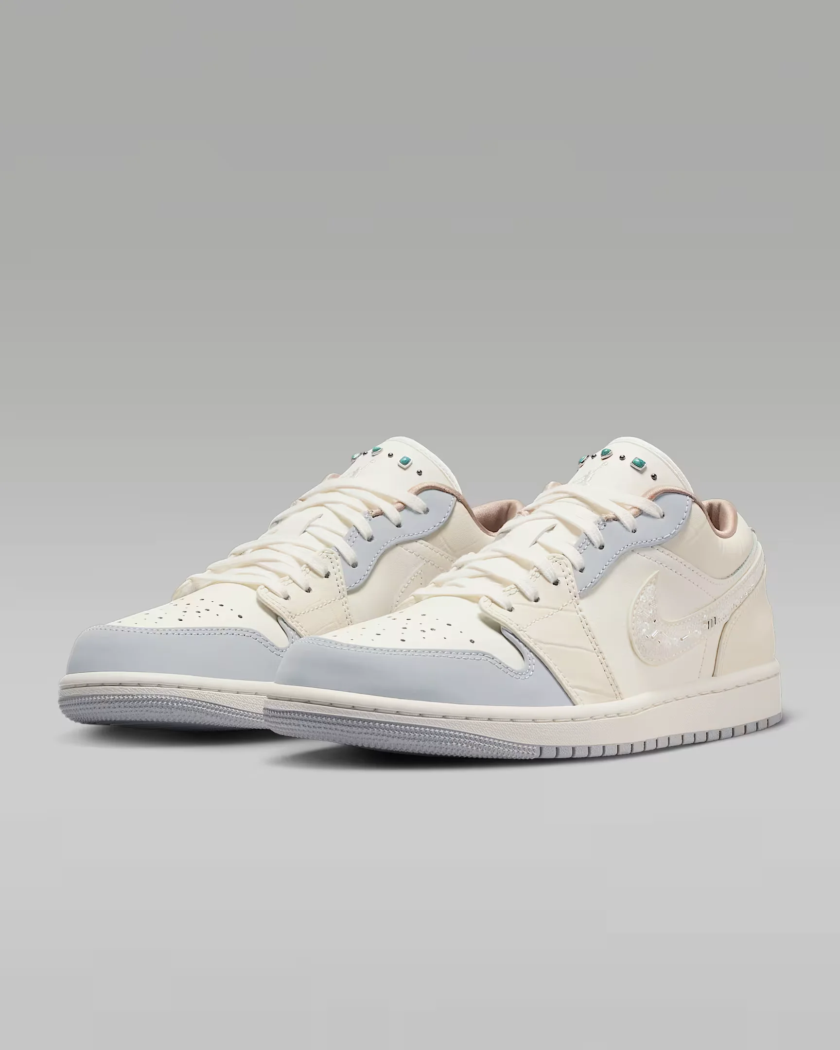 nike air jordan черные nike air jordan черные