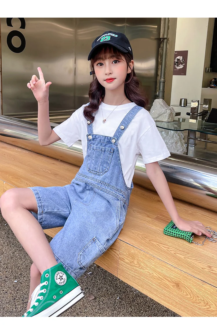 2026 Neue Baby-Trägerhose Overall Sommer Koreanische Version Schlanke Mädchen-Caprihose Kinder-Jumpsuit Denim-Shorts Verstellbare Sommerhose – Detail 4