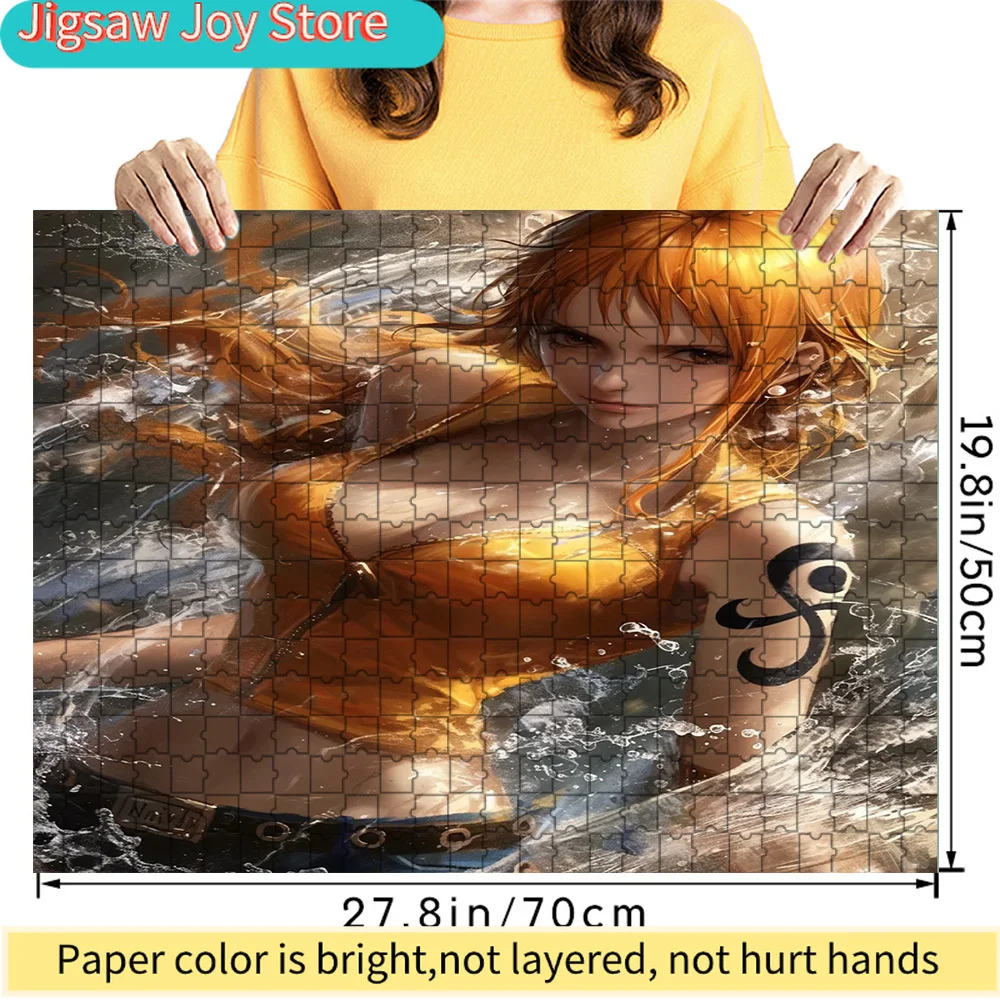 Rompecabezas de papel artístico de One Piece con escena de salpicaduras de agua y Nami en su top amarillo, decoración de personaje Navegador del Sombrero de Paja, regalo coleccionable para