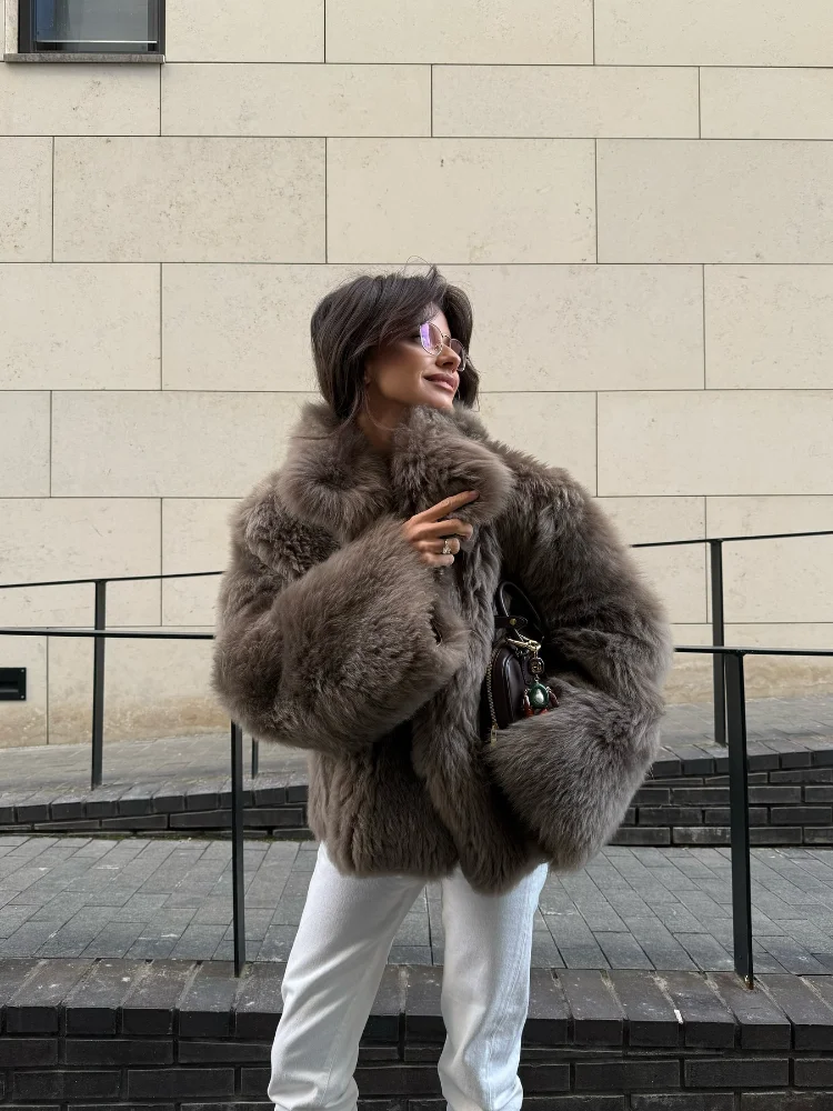 سترة أنيقة متعددة الاستخدامات وأنيقة وحفلات الخريف المتطورة للنساء ملابس الشارع الناضجة