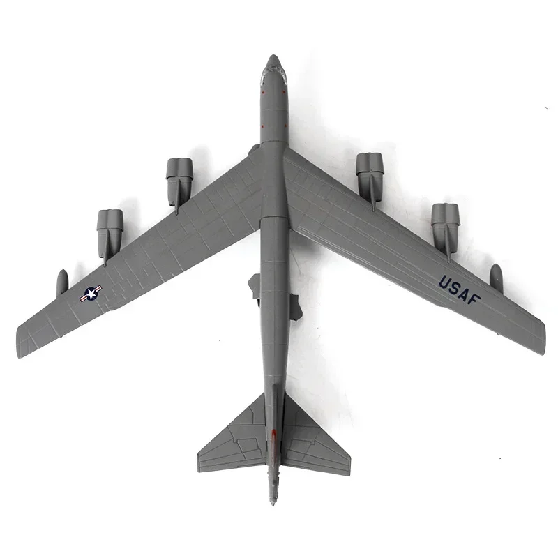 1:200 U.S Air Force B52 B-52 Long-range strategic bomber Fighter Model Metal aircraft Military plane collection model airplane